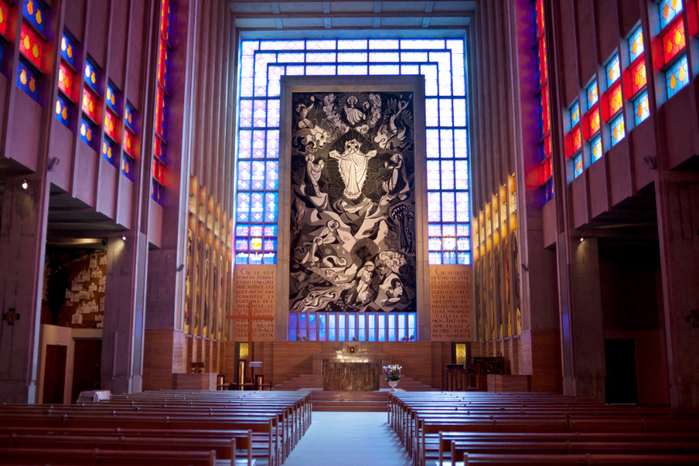 Une œuvre sculpturale illumine l'église SaintJacquesleMajeur Art