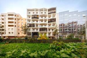 33. Immeuble Atelier Parisien